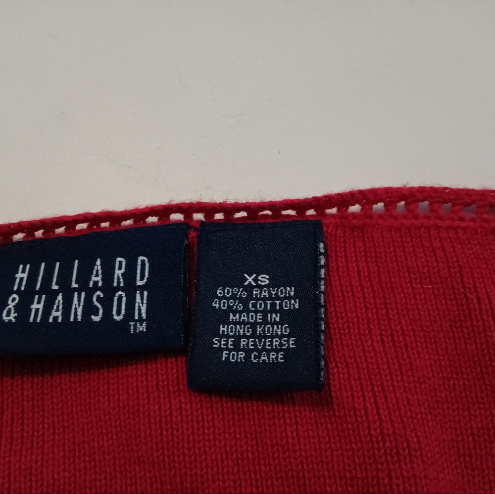 Lightweight sweater